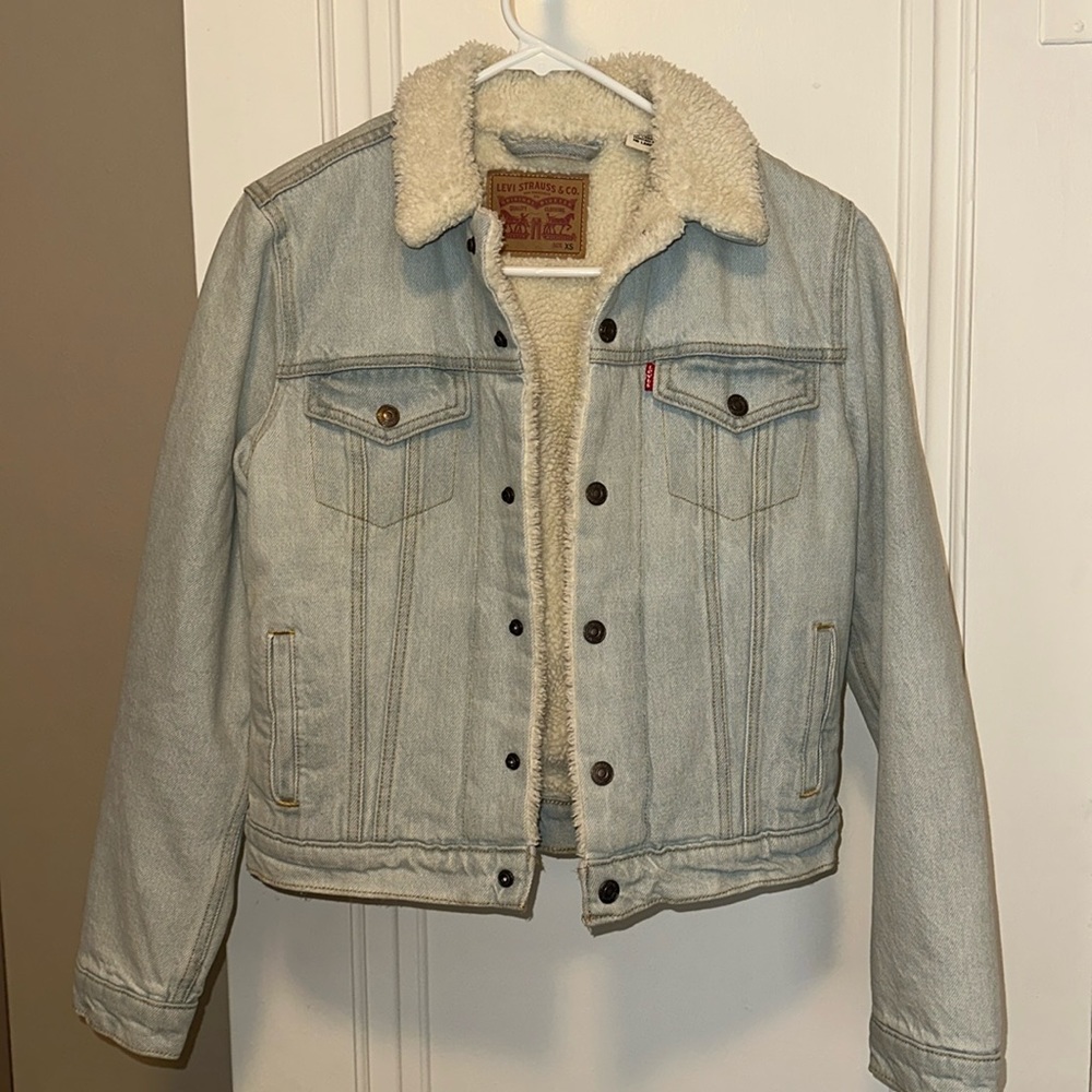Levi’s Sherpa Trucker Jacket